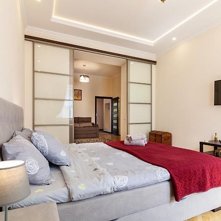 Apartment On Tamanska - Вулиця Дарії Гусяк Lviv Luaran gambar