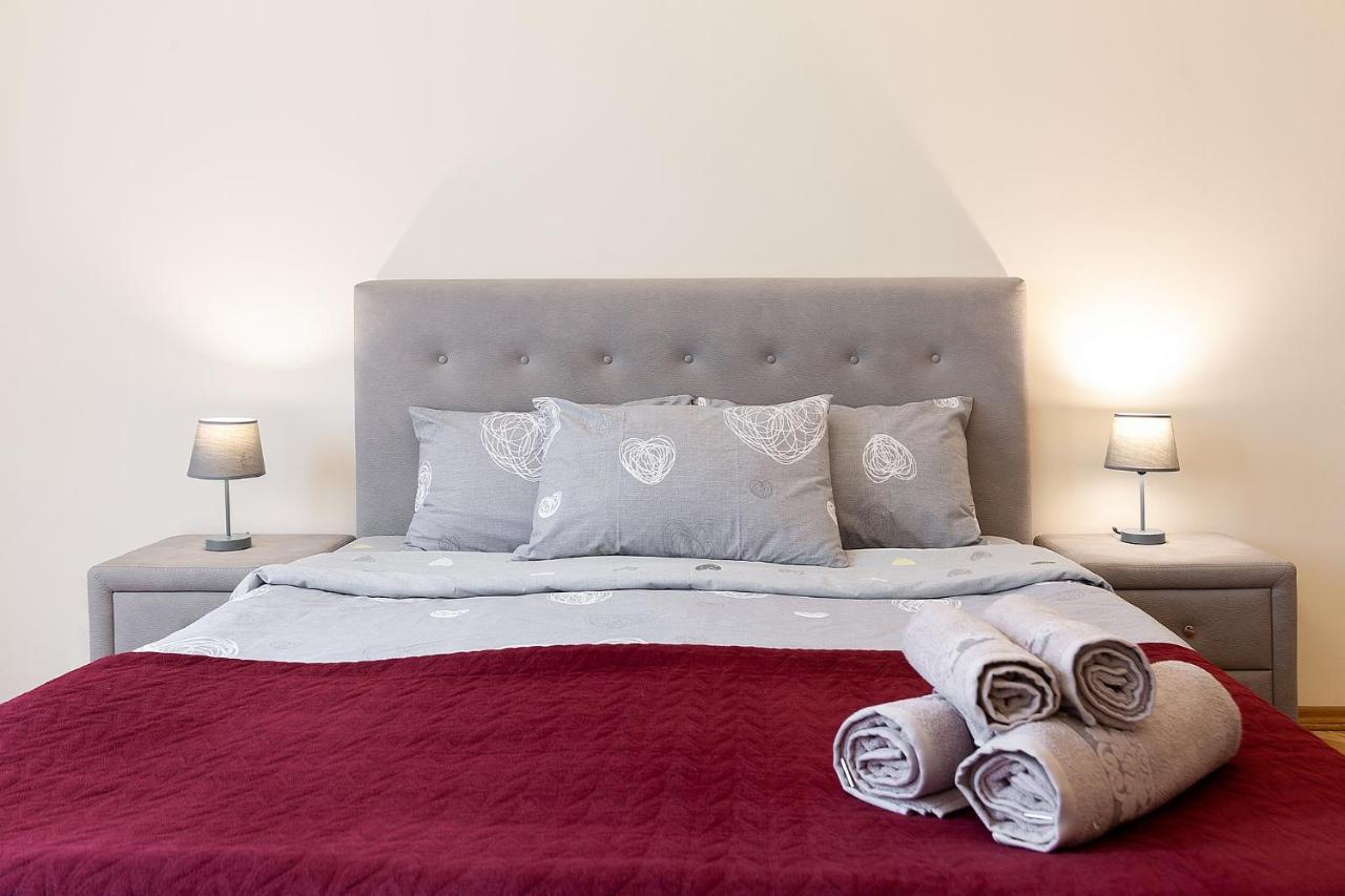 Apartment On Tamanska - Вулиця Дарії Гусяк Lviv Luaran gambar
