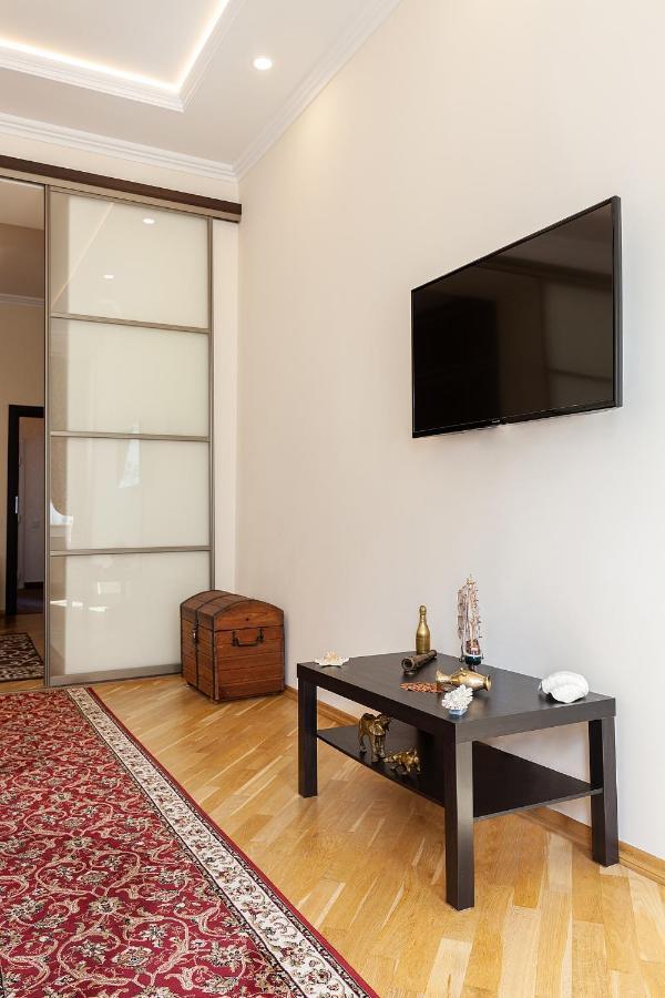 Apartment On Tamanska - Вулиця Дарії Гусяк Lviv Luaran gambar