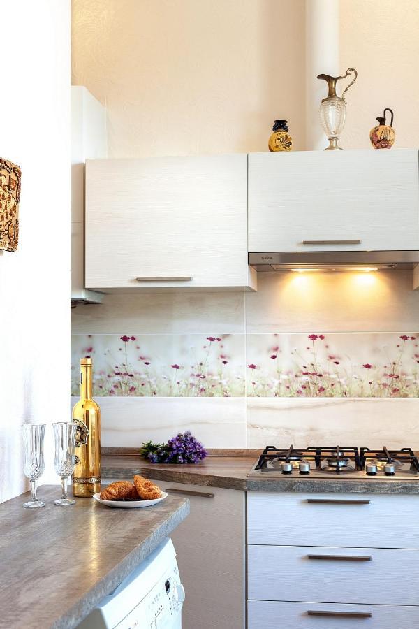 Apartment On Tamanska - Вулиця Дарії Гусяк Lviv Luaran gambar