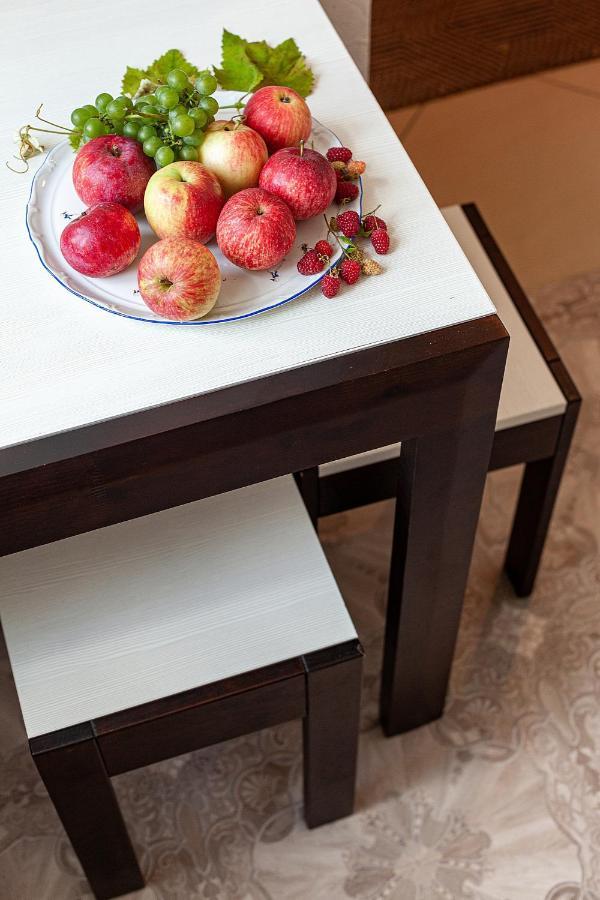 Apartment On Tamanska - Вулиця Дарії Гусяк Lviv Luaran gambar